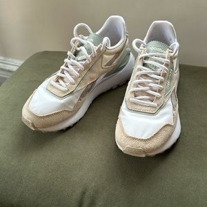 Reebok Classic Leather Legacy AZ